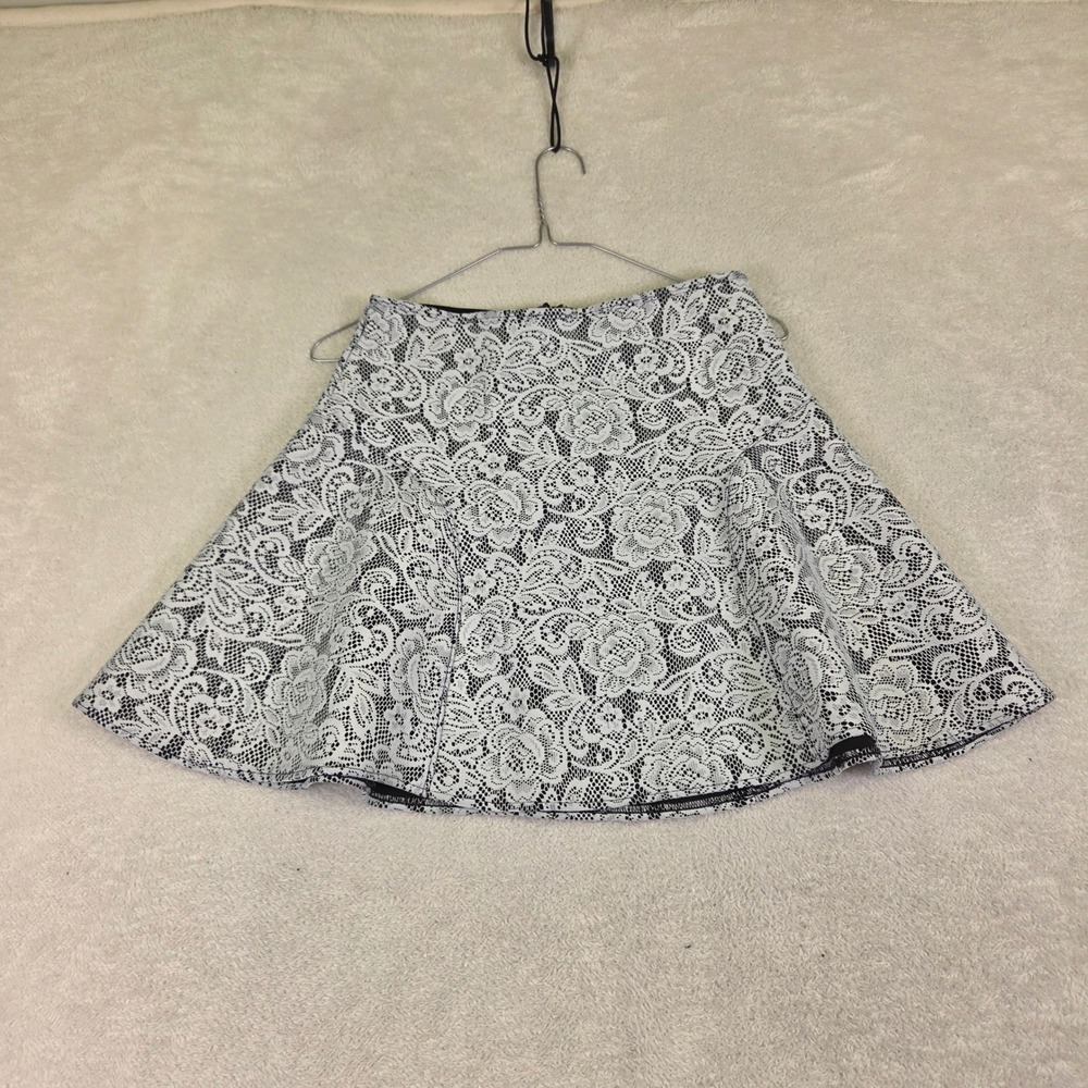 Abercrombie & Fitch Black White Floral Lace A-Line Mini Skirt Small